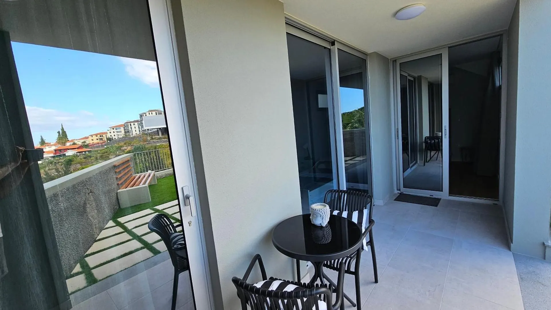 בית נופש פונשל Magnolia Residence פורטוגל